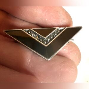 925 Sterling Silver Black Onyx & Marcasite Geometric Modernist
Brooch Art Deco